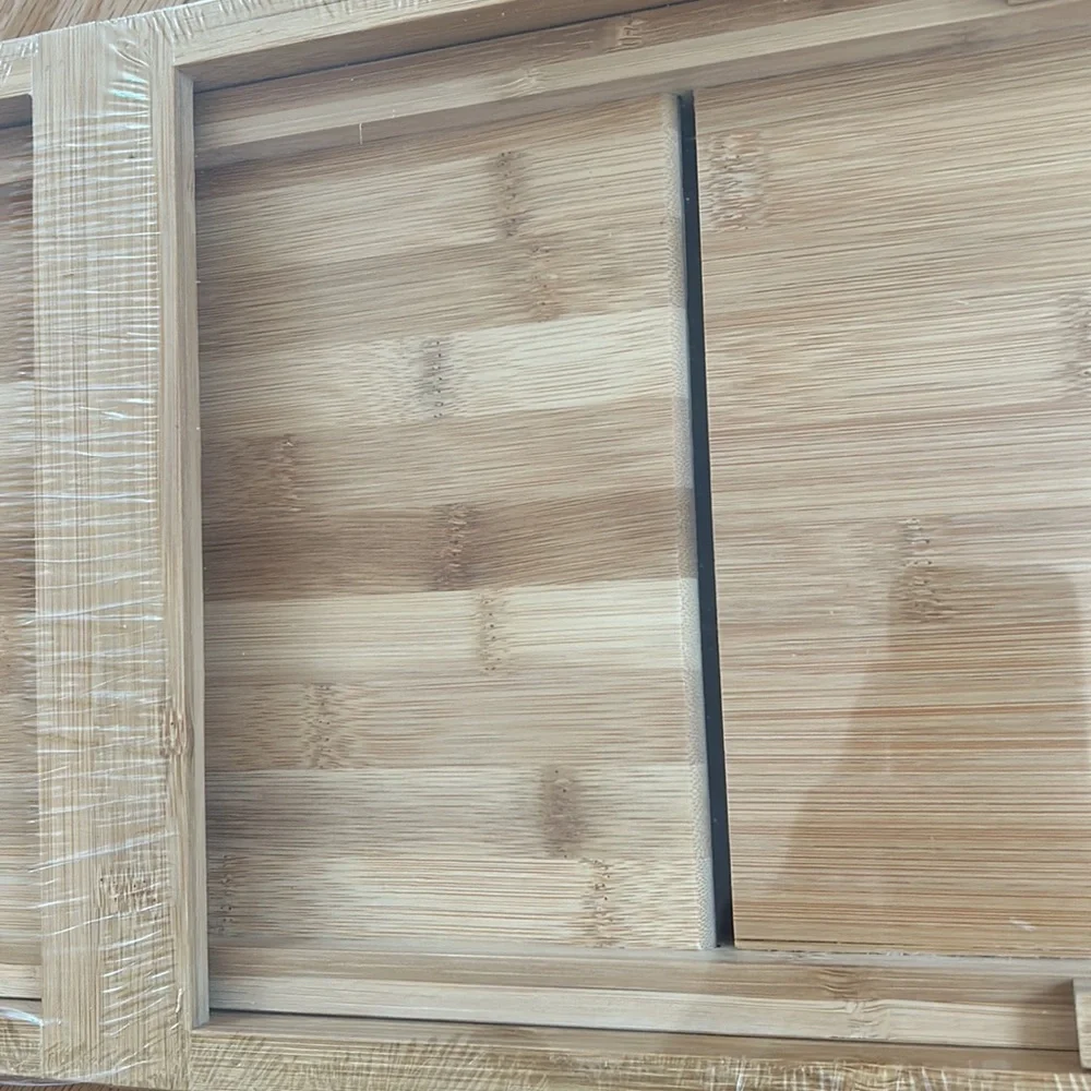 Bamboo bathtub tray